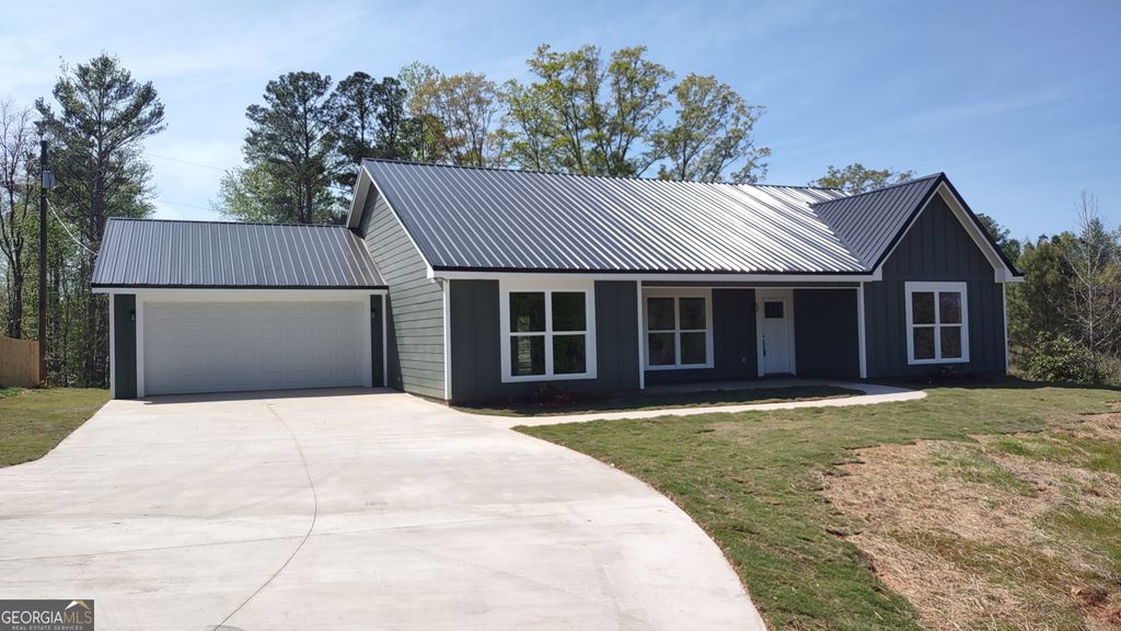 Photo of 298 Connecticut Avenue, Tallapoosa, GA 30176 (MLS # 10767253)