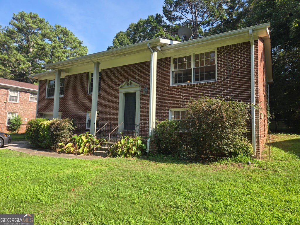Photo of 1387 Town Country Drive SE, Atlanta, GA 30316 (MLS # 10820413)