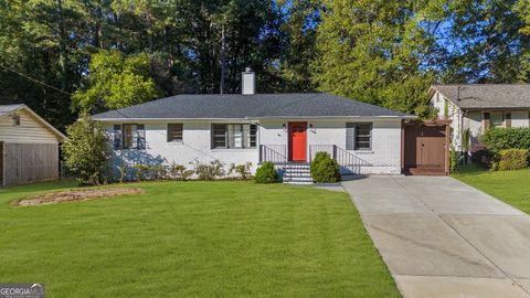 Photo of 1911 Fairway Circle NE, Brookhaven, GA 30319 (MLS # 10639373)