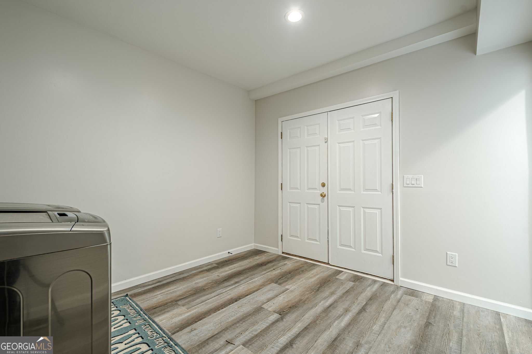 Canton, Georgia 30114, United States, 6 Bedrooms Bedrooms, ,5 BathroomsBathrooms,Residential,Active,146408