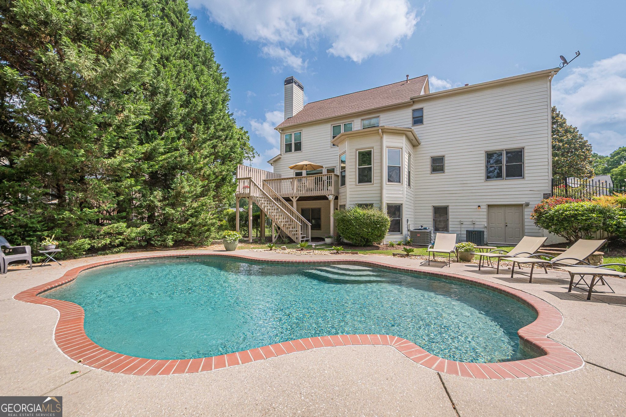 Canton, Georgia 30114, United States, 6 Bedrooms Bedrooms, ,5 BathroomsBathrooms,Residential,Active,146408