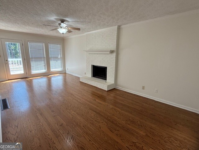 Newnan, Georgia 30265, United States, 4 Bedrooms Bedrooms, ,3 BathroomsBathrooms,Residential,Active,233358