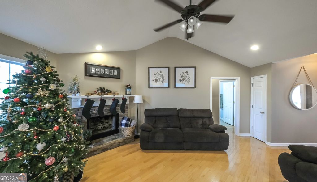 Photo of 160 Lakemont Drive, Lagrange, GA 30240 (MLS # 10655708)