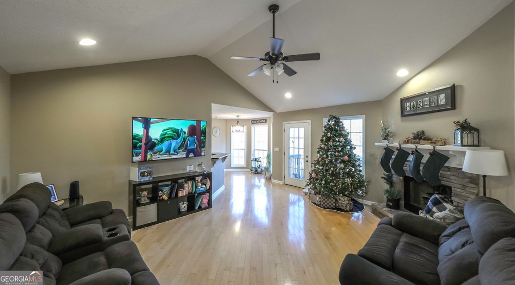 Photo of 160 Lakemont Drive, Lagrange, GA 30240 (MLS # 10655708)