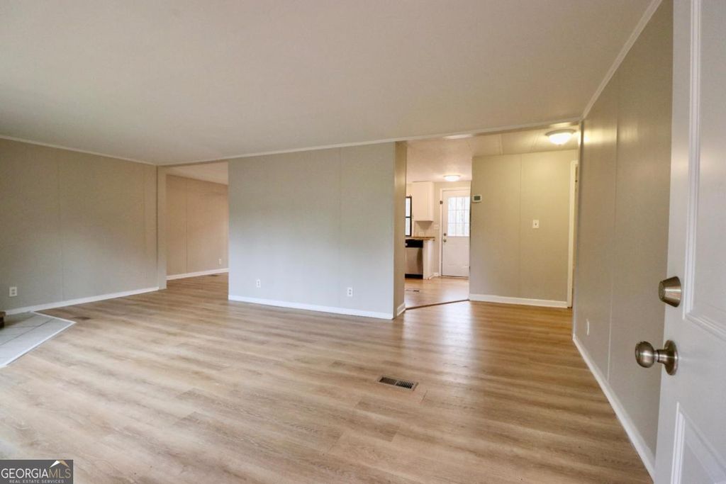 Photo of 5148 E Holiday Court SE, Acworth, GA 30102 (MLS # 10707545)