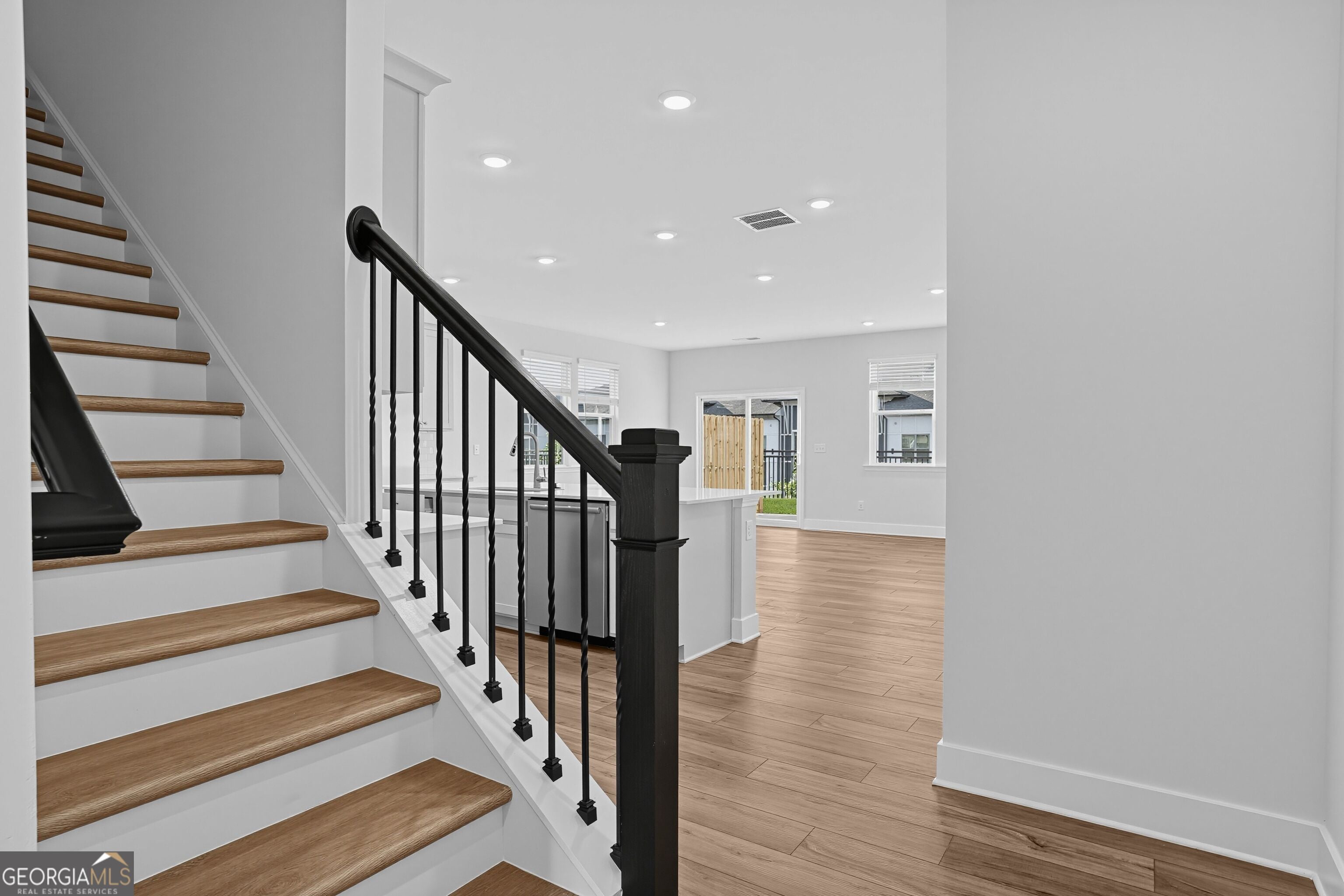 120 Rope Mill CT 6