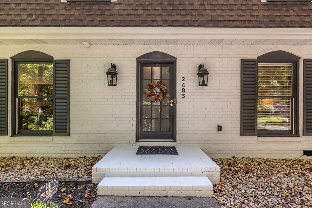 Photo of 2483 Greenglade Road NE, Atlanta, GA 30345 (MLS # 10831037)