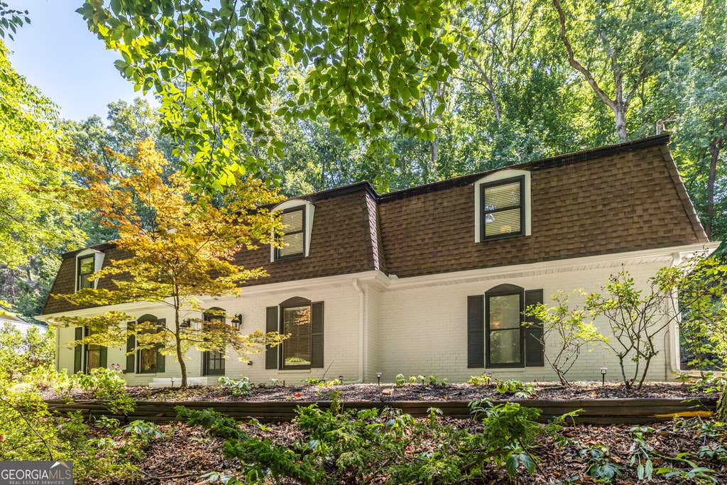 Photo of 2483 Greenglade Road NE, Atlanta, GA 30345 (MLS # 10831037)