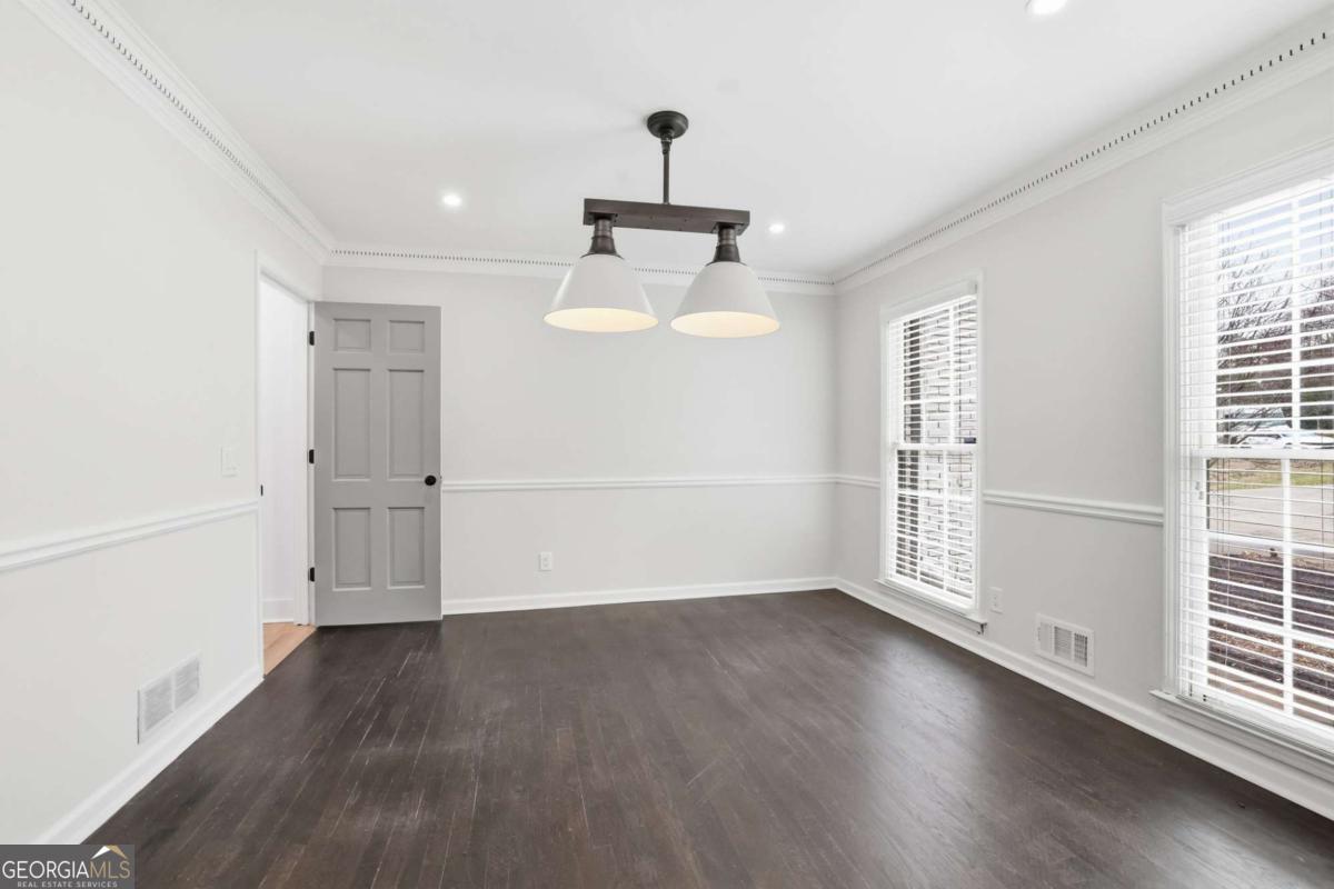 9785 La View CIR