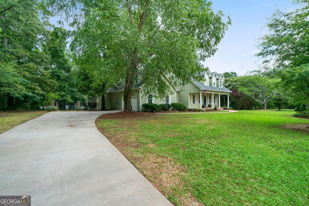 1217 Standing Rock RD