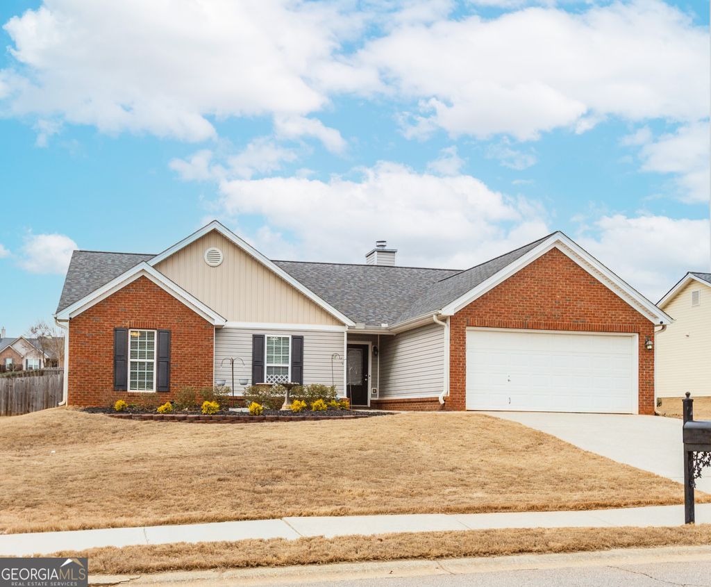 Photo of 320 River Mist Circle, Jefferson, GA 30549 (MLS # 10687688)