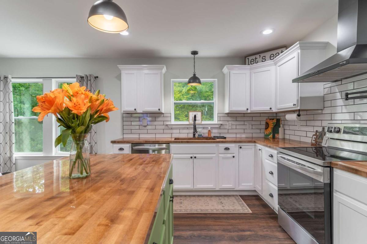 20 Laurel View DR