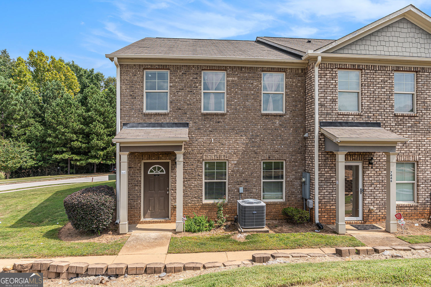 Excellent opportunity in a very convenient location! This 2 BD/2.5 BA has been carefully maintained and is a perfect starter/small family home. On the main level you will find the kitchen, dining, and living room on an open concept and a half bathroom. The upper level has 2 oversized bedrooms. The primary bedroom has a larger bathroom with double vanity and a very large walk-in closet. The secondary room is also very roomy and has a full bathroom and walk-in closet. There is NO rent restriction! Couple minutes to the I-75, I-675 and GA-138.