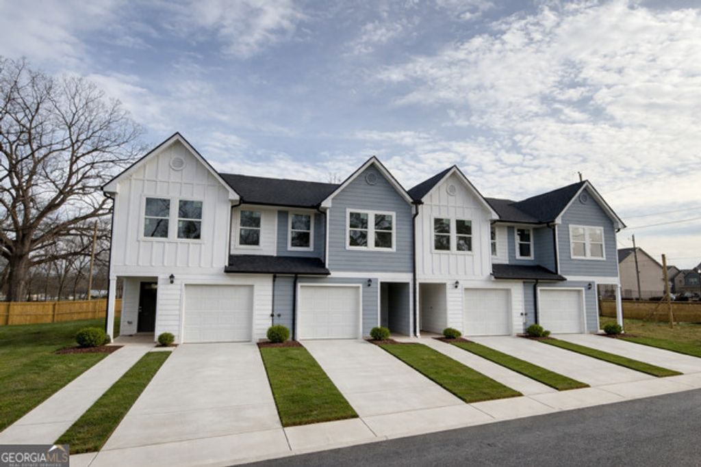 Photo of 11602 E Lovejoy Road #LOT 4, Hampton, GA 30228 (MLS # 10735508)