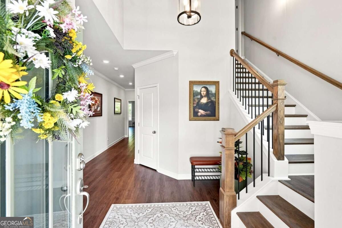 252 Saratoga DR