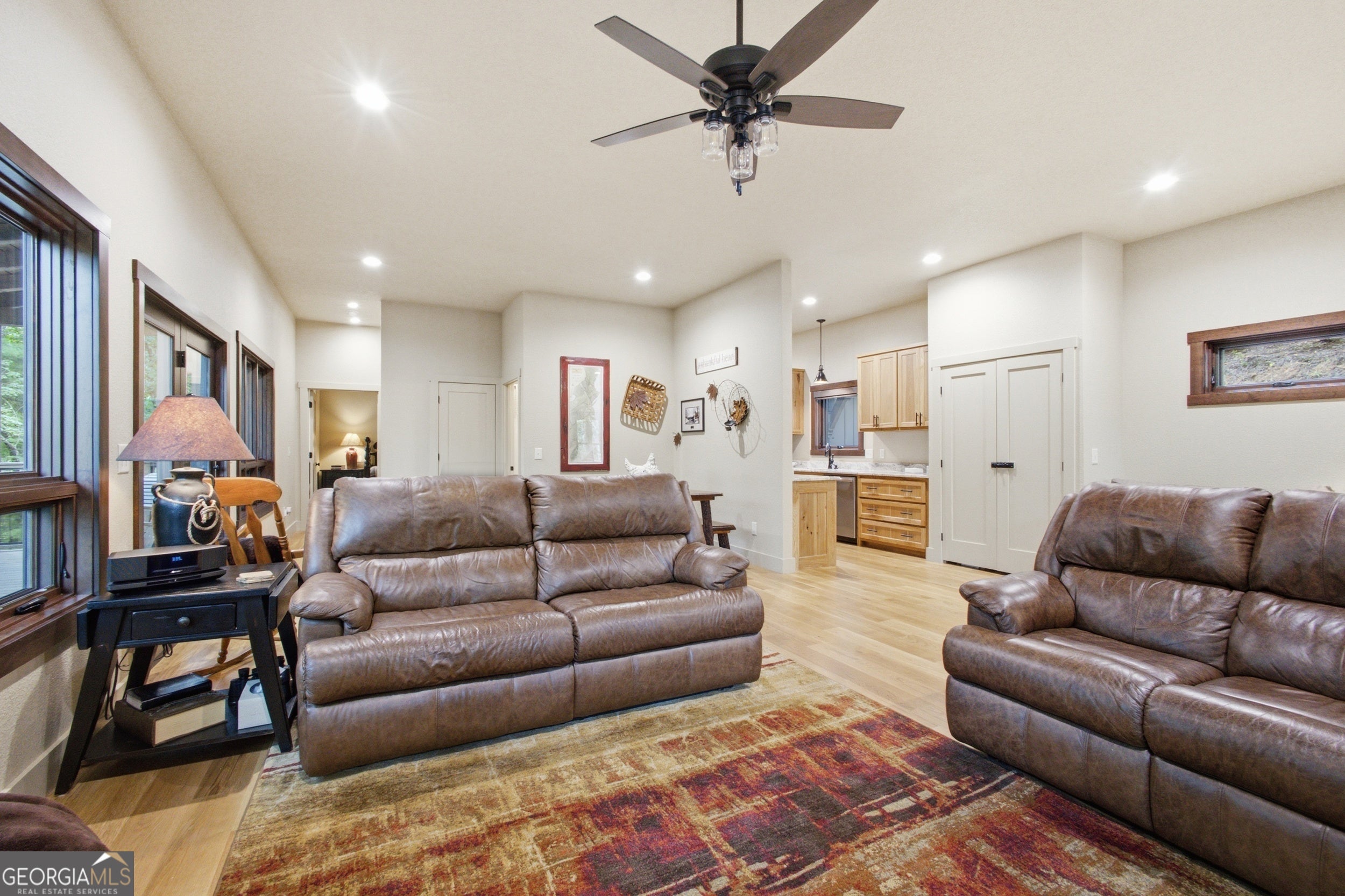 3014 Oakey Mountain RD