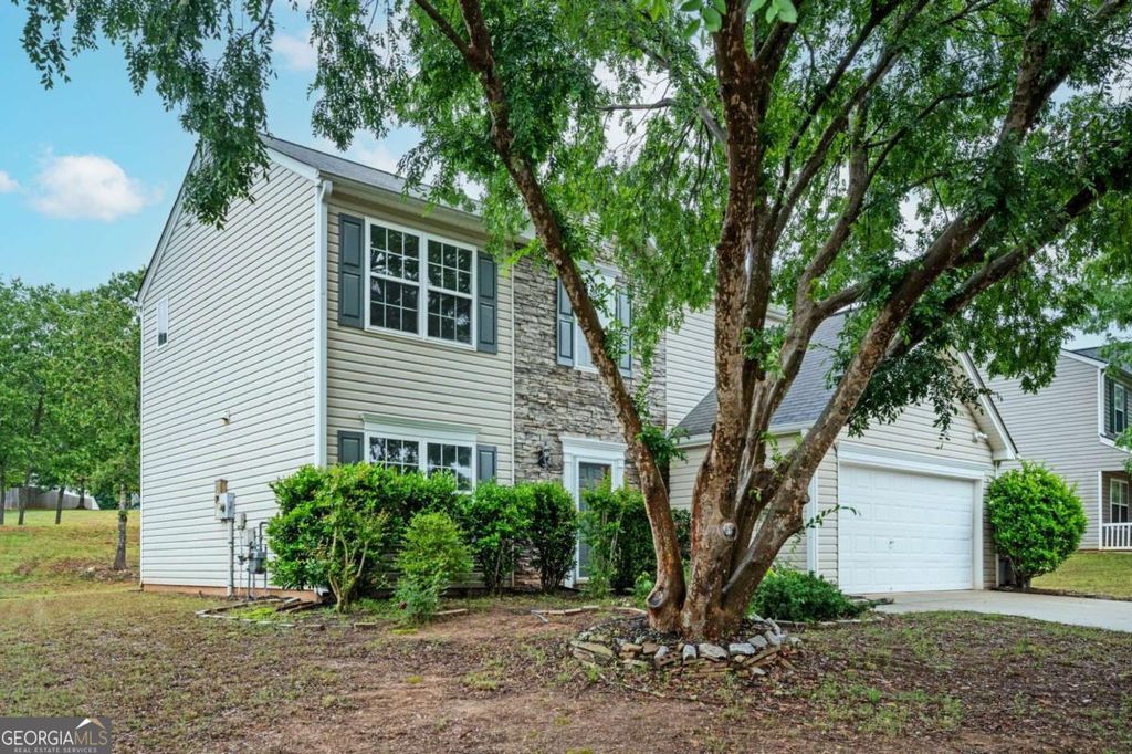 Photo of 3230 Deer Valley Drive NW, Acworth, GA 30101 (MLS # 10723112)