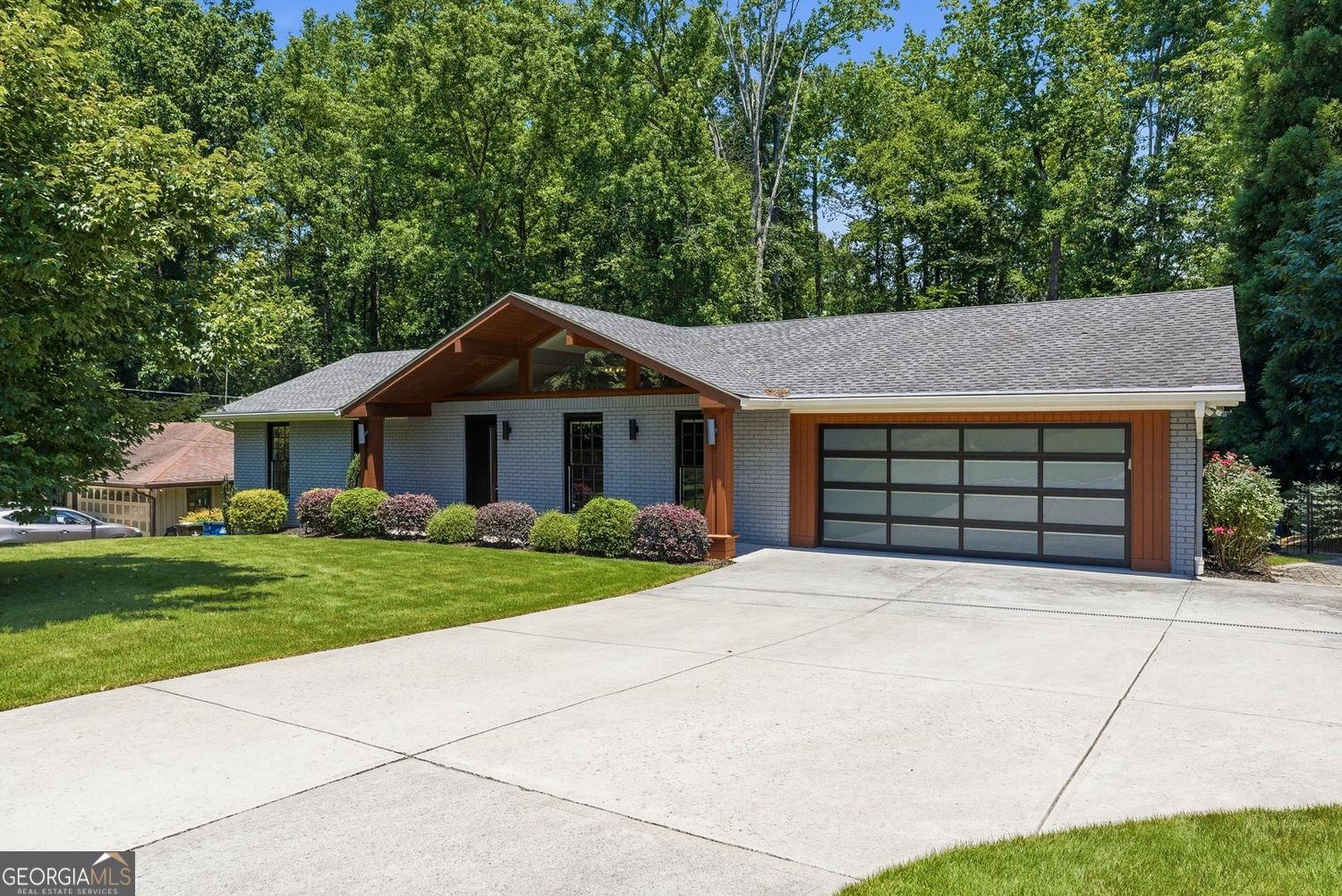 225 Jayne Ellen WAY