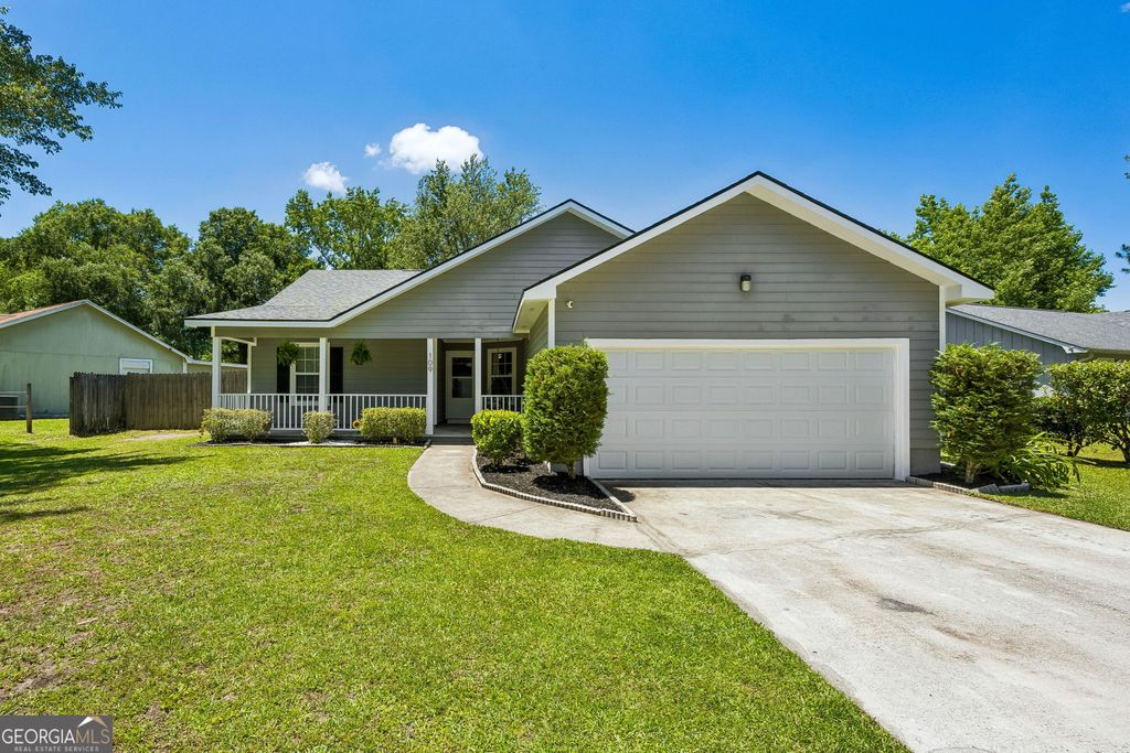 Photo of 109 Lake Crest Drive, Kingsland, GA 31548 (MLS # 10776170)