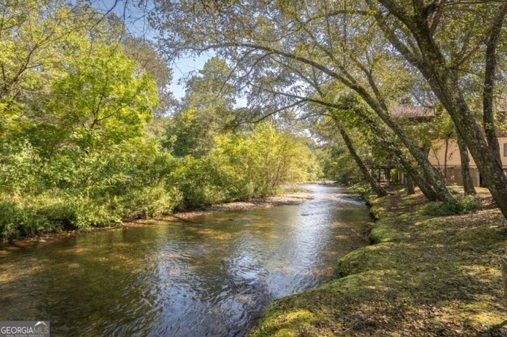 Photo of 892 Edelweiss Strasse, Helen, GA 30545 (MLS # 10730333)