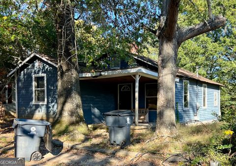 A home in Cedartown