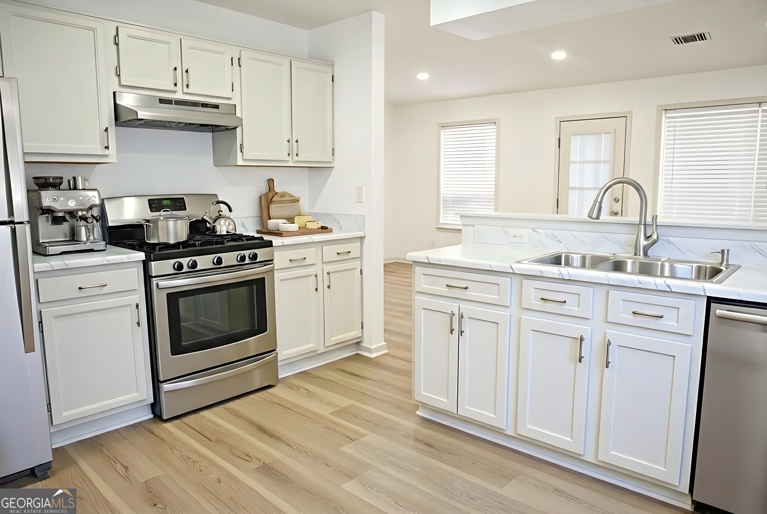 2250 Berkeley Creek CT