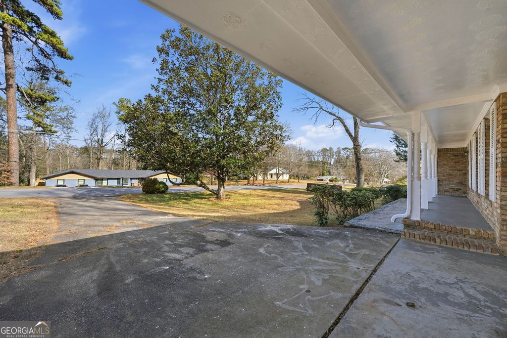 Photo of 1155 Evangeline Drive, Decatur, GA 30035 (MLS # 10675177)