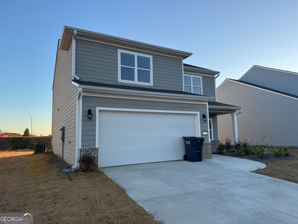 Photo of 102 Lavender Circle, Calhoun, GA 30701 (MLS # 10805758)