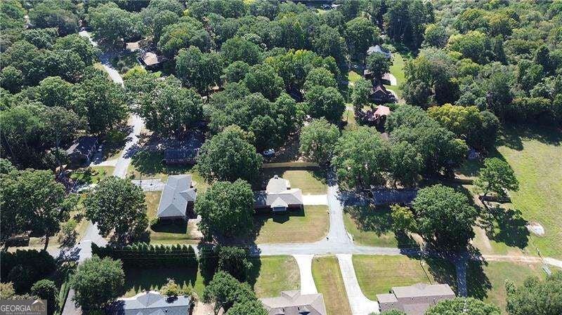 Photo of 24 Beechwood Drive, Cartersville, GA 30120 (MLS # 10846395)