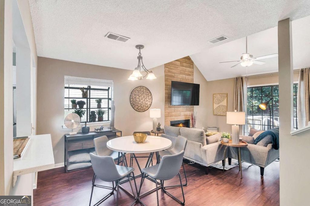 Photo of 1114 Falling Water Drive SE, Smyrna, GA 30080 (MLS # 10757582)