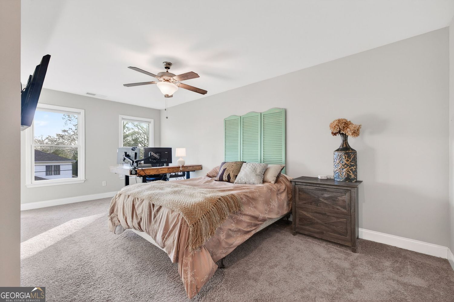 Atlanta, Georgia 30317, United States, 4 Bedrooms Bedrooms, ,4 BathroomsBathrooms,Residential,Active,254107