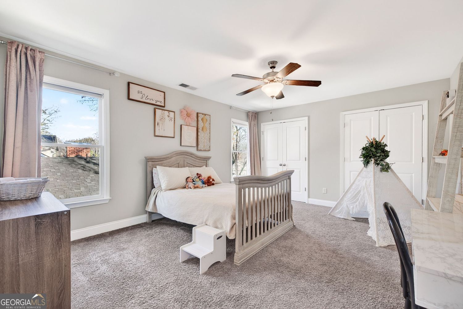 Atlanta, Georgia 30317, United States, 4 Bedrooms Bedrooms, ,4 BathroomsBathrooms,Residential,Active,254107