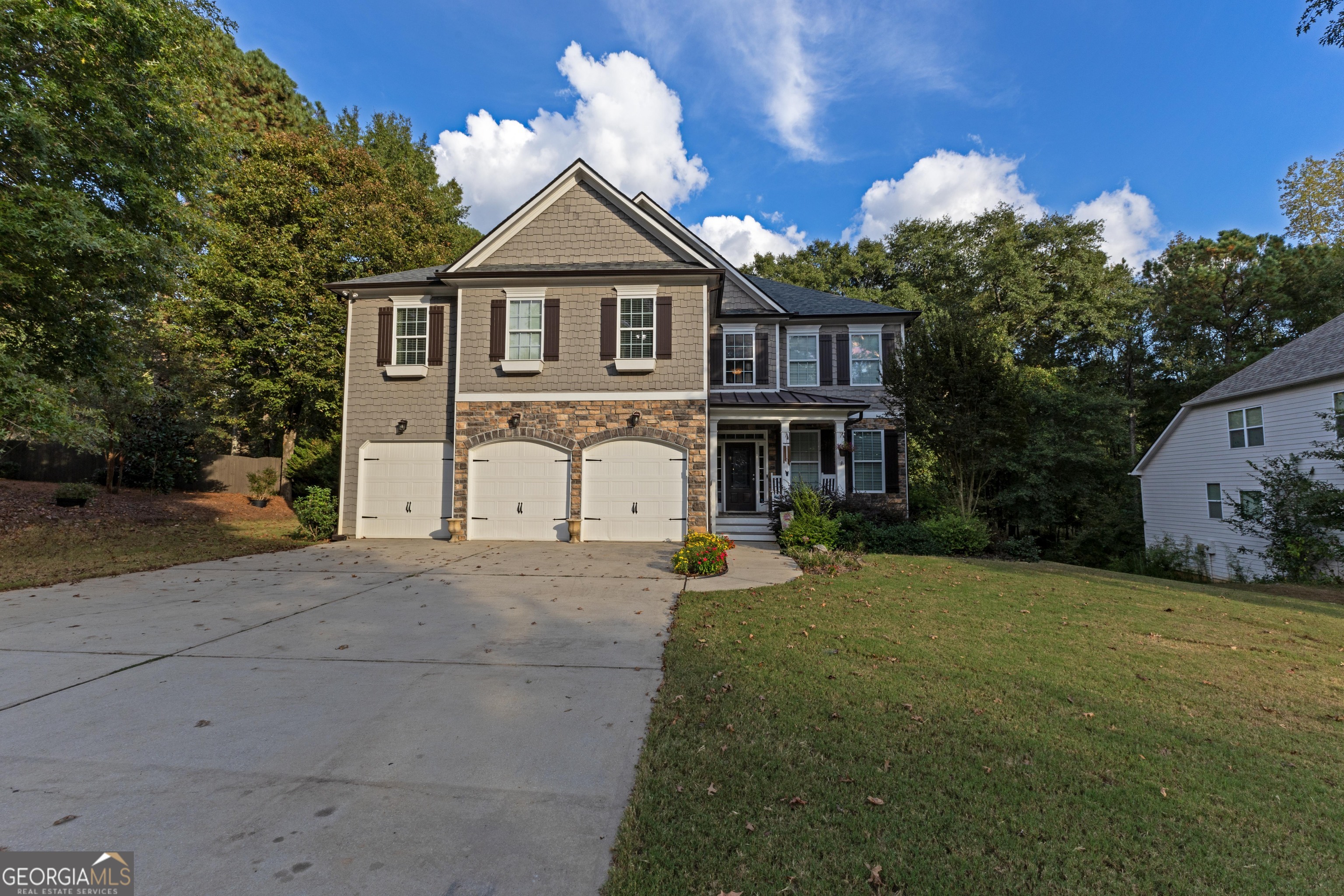 20 Palladian DR