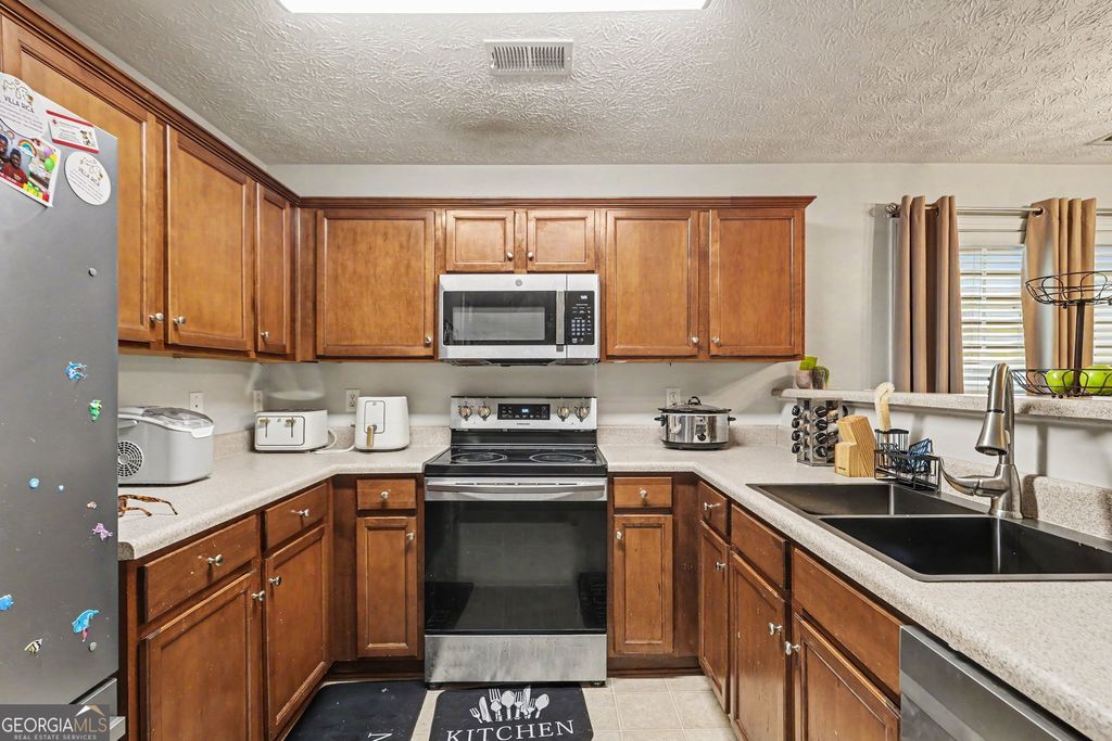 Photo of 413 Erin Court, Villa Rica, GA 30180 (MLS # 10774668)