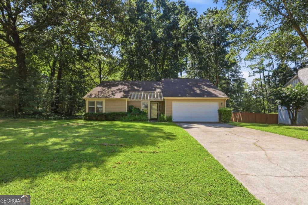 Photo of 950 Laurel Mill Drive, Roswell, GA 30076 (MLS # 10833686)
