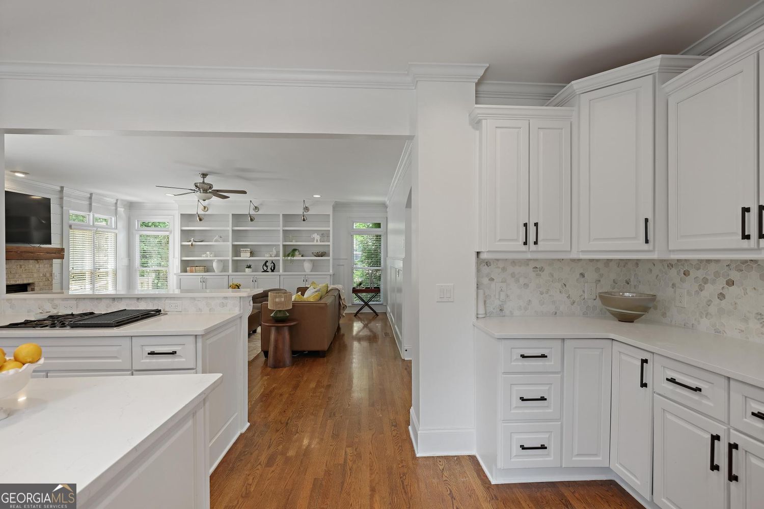 7989 Magnolia SQ