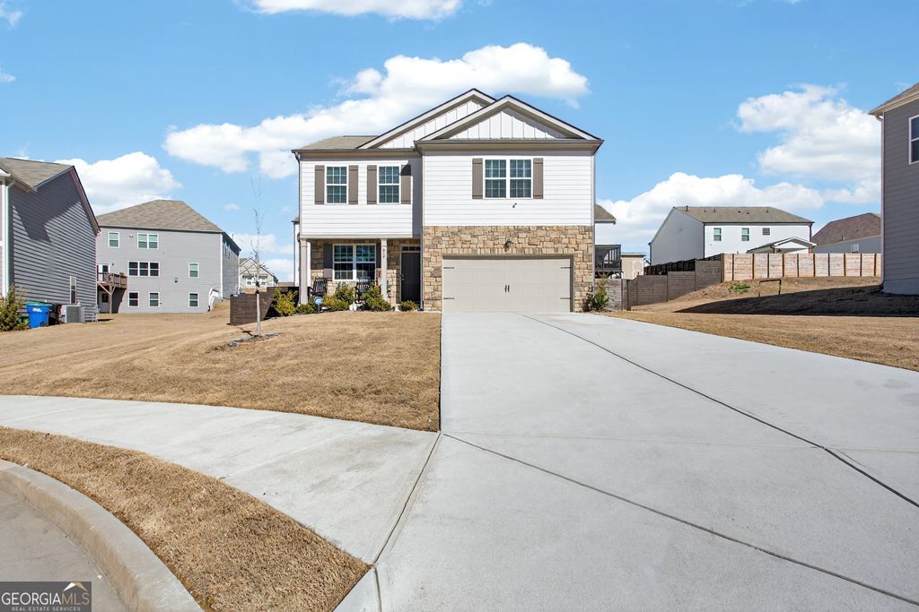 Photo of 930 Sly Fox Run, Fairburn, GA 30213 (MLS # 10798478)