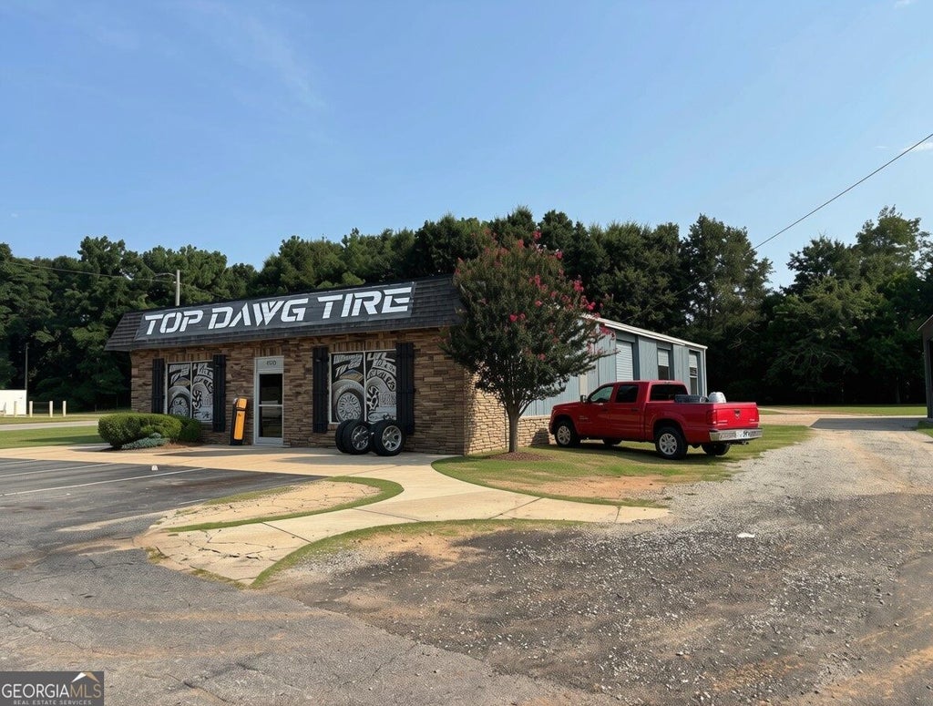 Photo of 4720 Atlanta Highway, Athens, GA 30606 (MLS # 10876721)