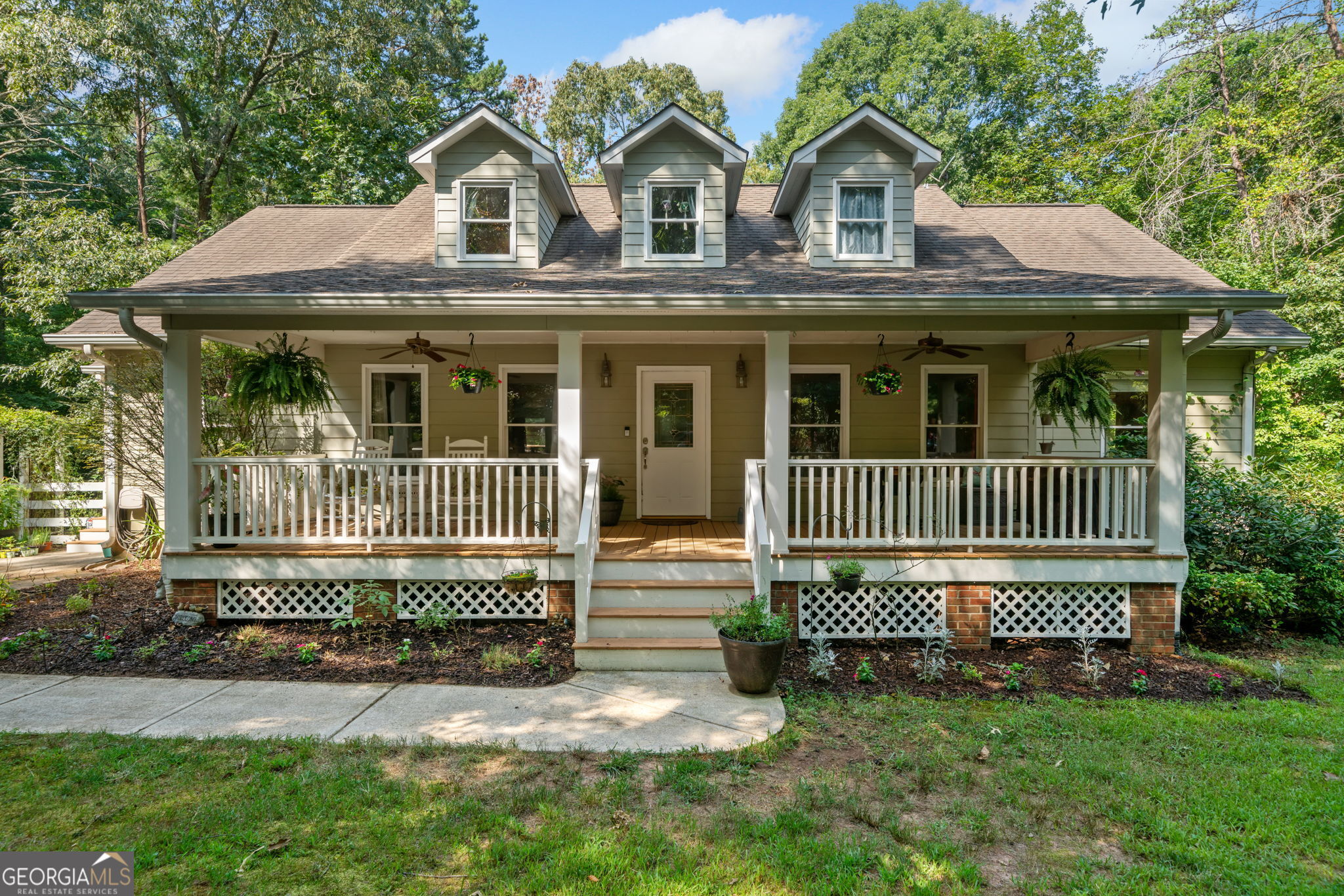 194 Deerfield DR
