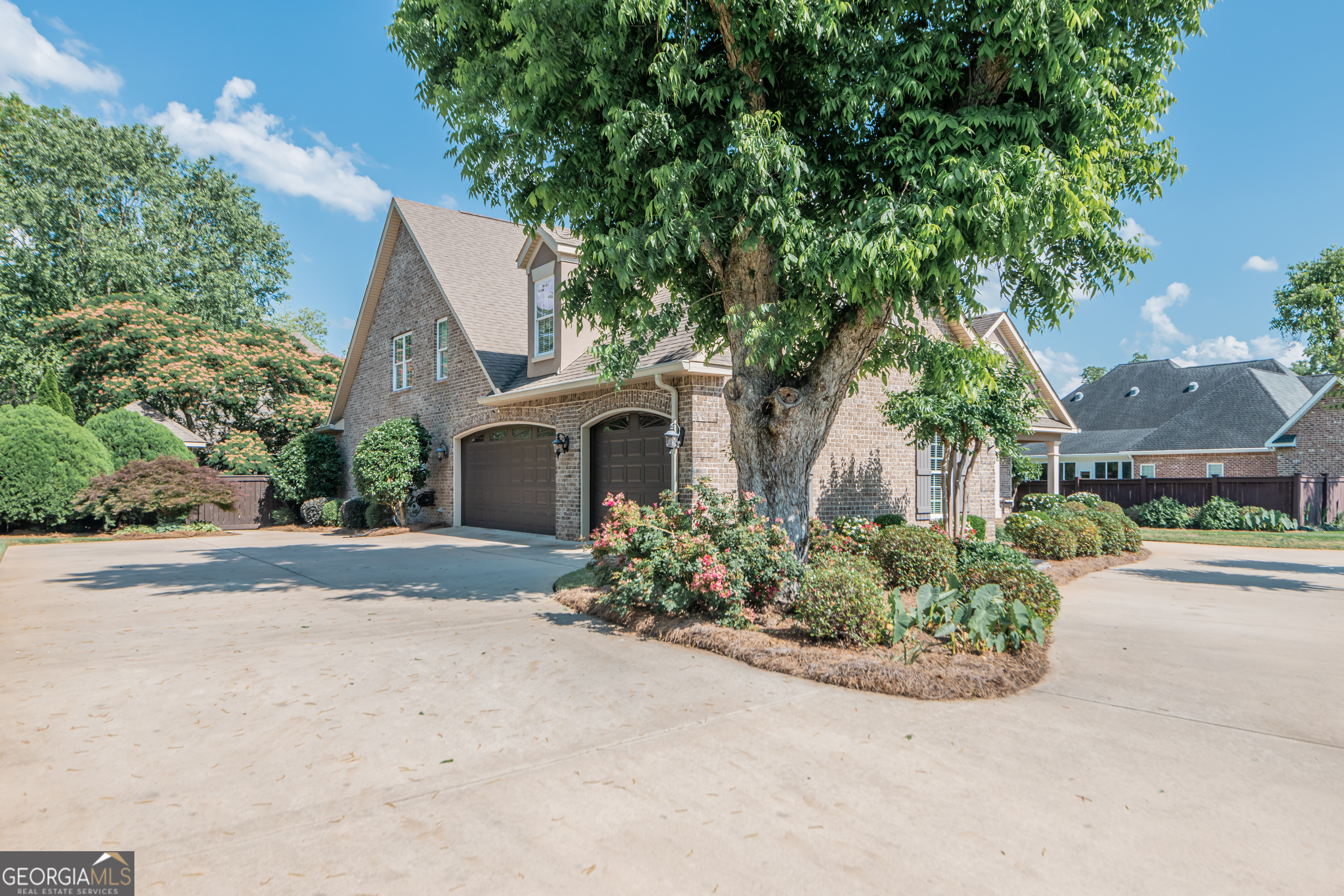 405 Old Bridge RD