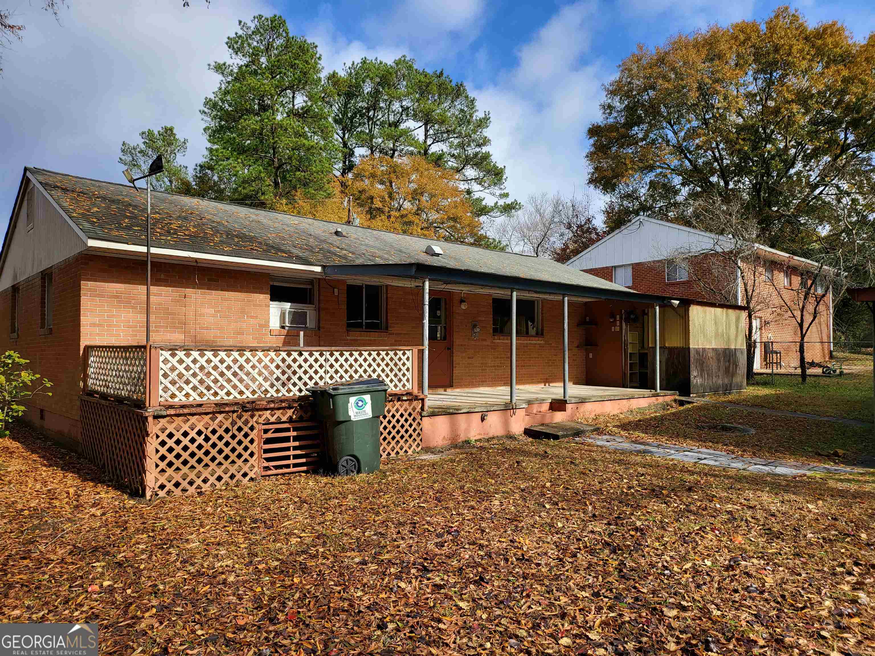 213 Whipporwill WAY