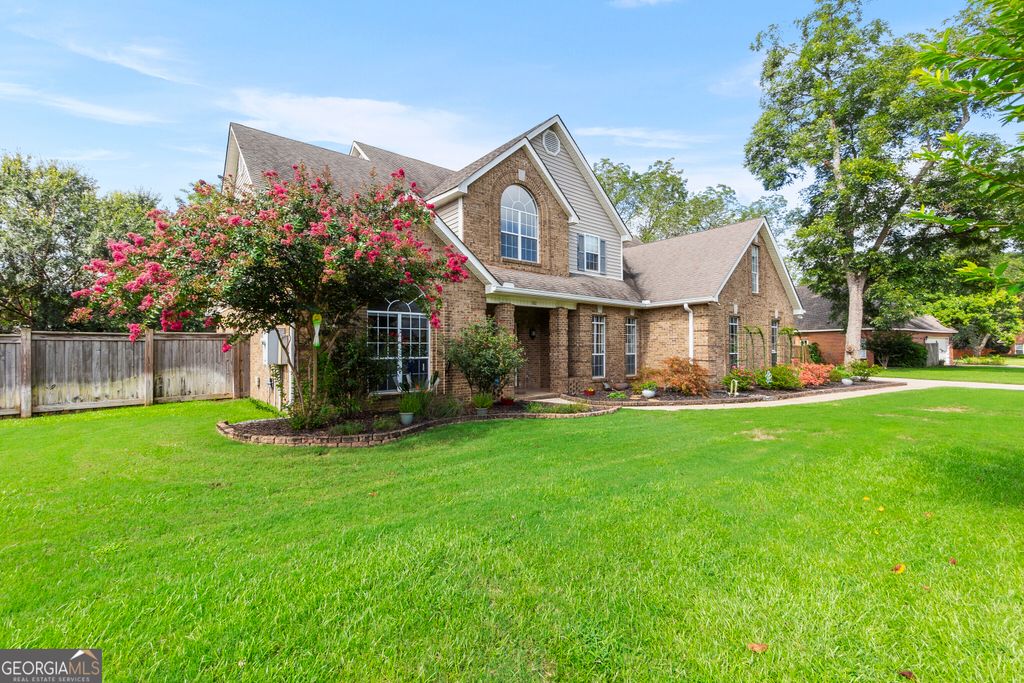 Photo of 102 White Columns Drive, Kathleen, GA 31047 (MLS # 10678800)