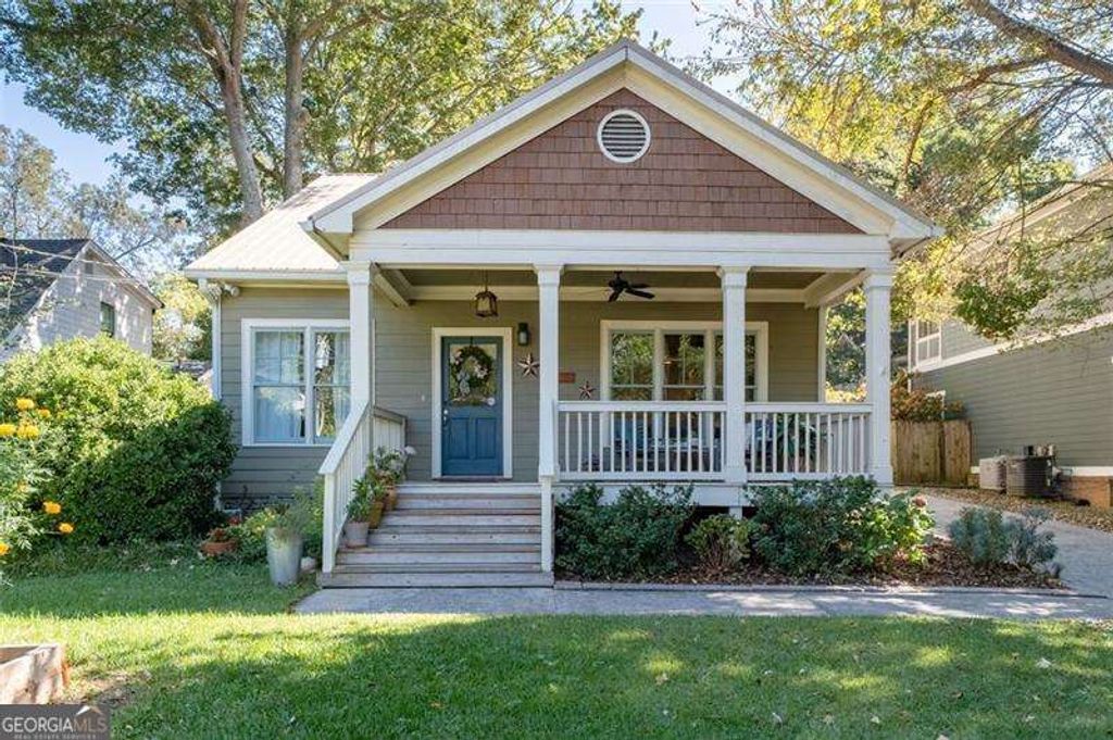 Photo of 199 Locust Street NE, Atlanta, GA 30317 (MLS # 10705346)