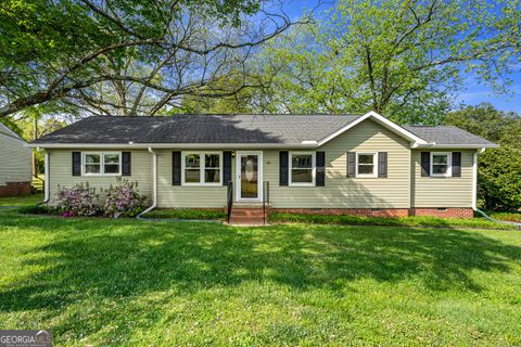 810 Benson ST Hartwell GA 30643