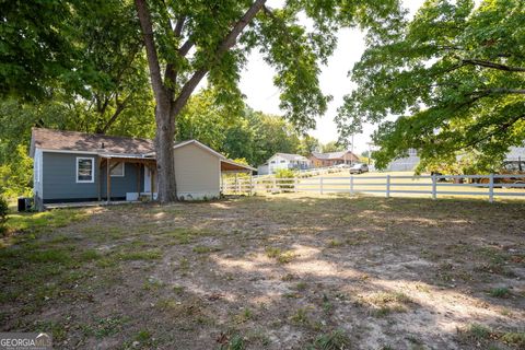 A home in Rossville