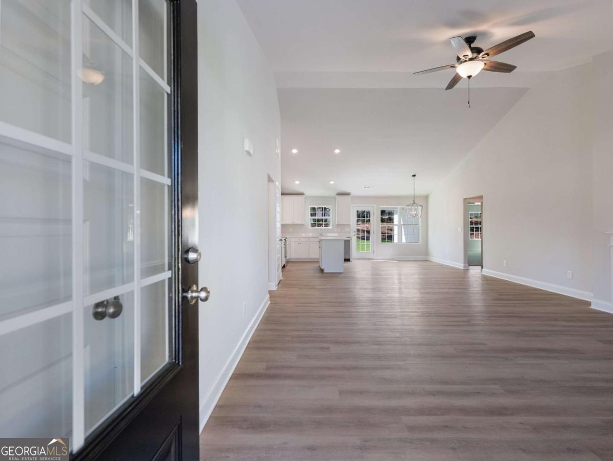 277 RACHEL LN