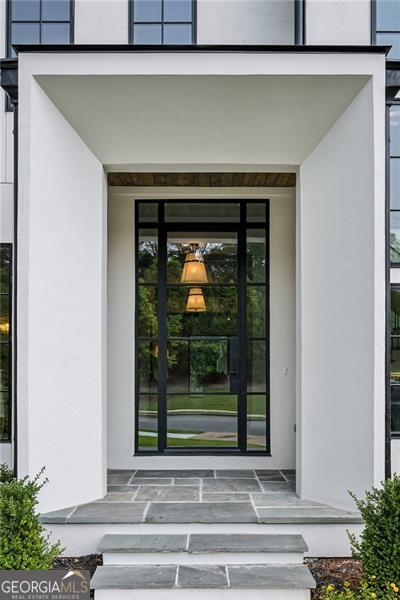 225 River Valley CT