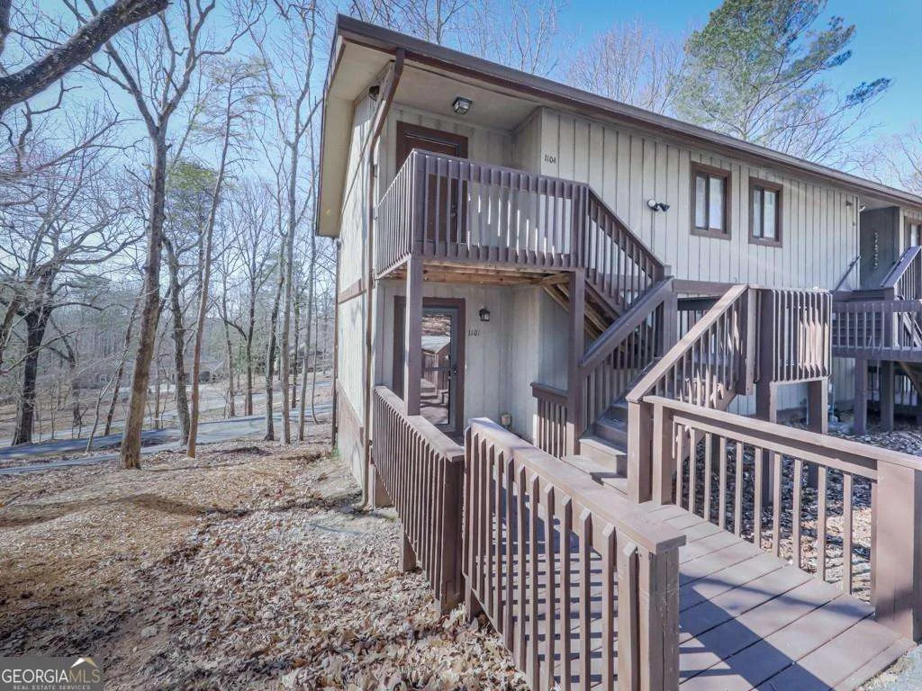 1101 Fairway Oaks Road