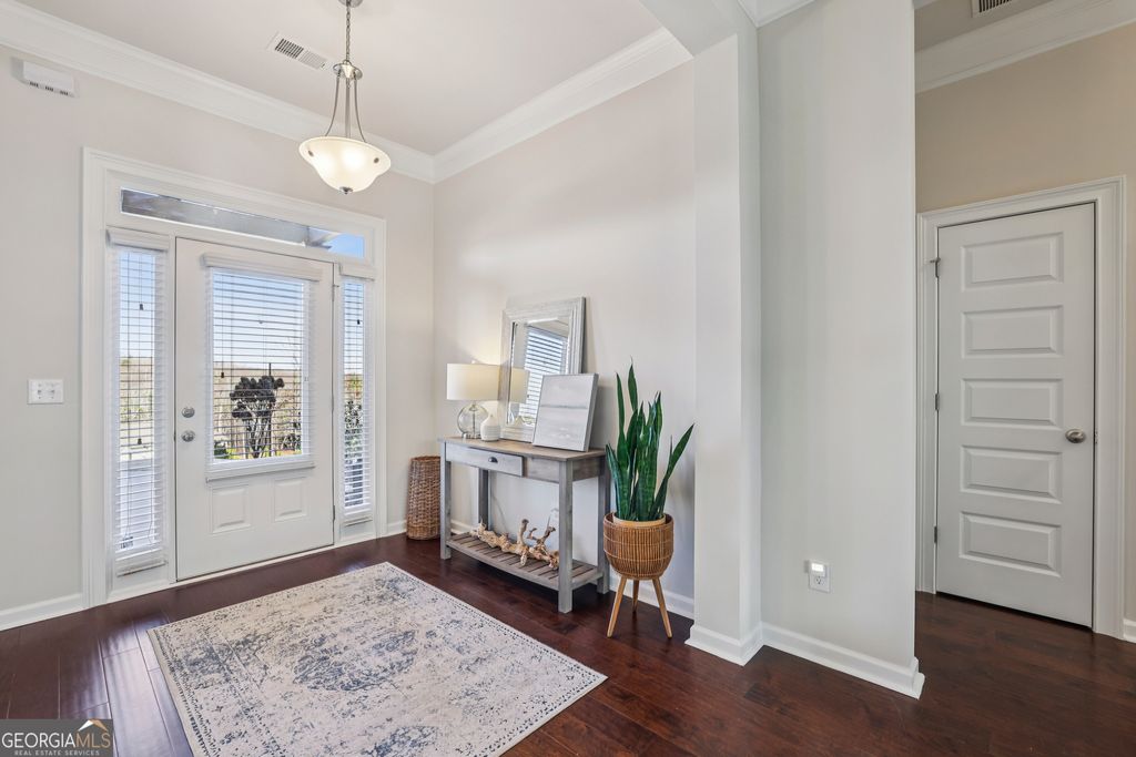 Photo of 3427 Dockside Shores Drive, Gainesville, GA 30506 (MLS # 10701734)