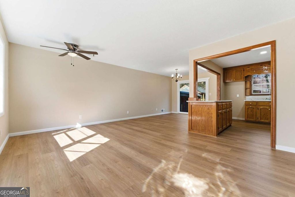 Photo of 1051 Camellia Drive, Marietta, GA 30062 (MLS # 10689847)